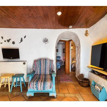 Silence Cave Rural House ヴィラ *