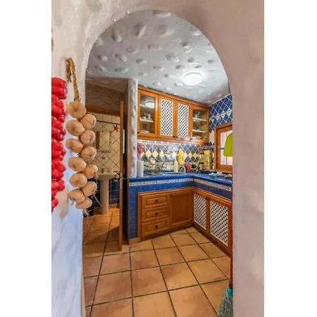 Silence Cave Rural House *