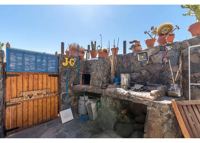 Silence Cave Rural House וילה