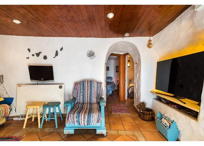 Silence Cave Rural House Villa *