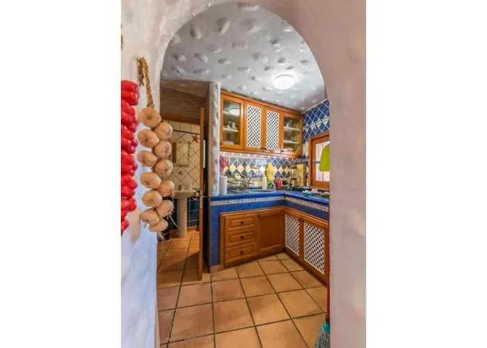 Silence Cave Rural House *