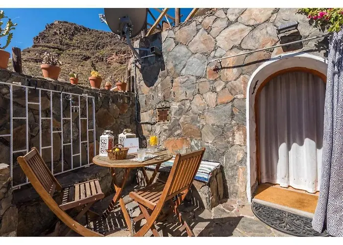 Silence Cave Rural House *