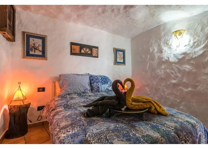 Silence Cave Rural House Artenara