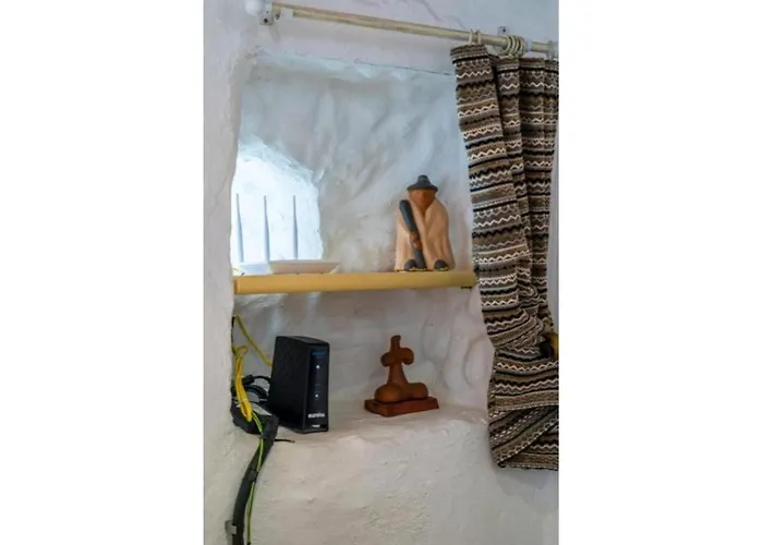 Silence Cave Rural House *