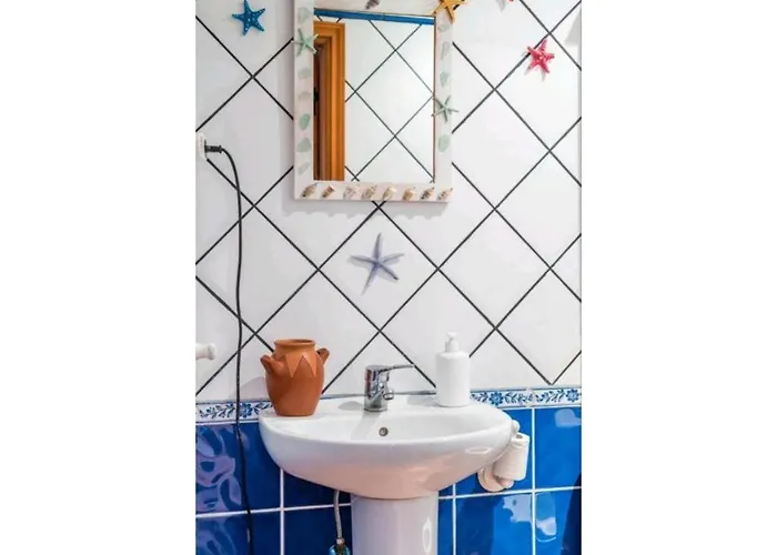 Silence Cave Rural House